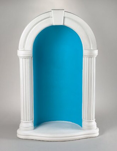 Cement Grotto Round Keystone For 37" Statue Large-Scale Cement